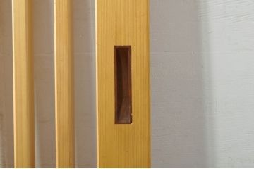 中古　美品　様々なインテリアに馴染むシンプルな荒格子戸1枚(引き戸、建具)(R-080207)
