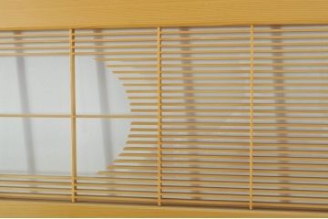 中古　ペットドア付き　和モダンな空間づくりにおすすめのアクリル戸3枚セット(引き戸、ガラス戸、建具)(R-080212)