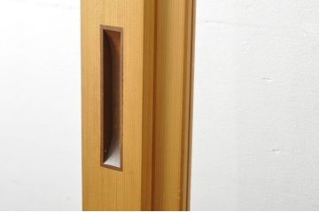 中古　ペットドア付き　和モダンな空間づくりにおすすめのアクリル戸3枚セット(引き戸、ガラス戸、建具)(R-080212)