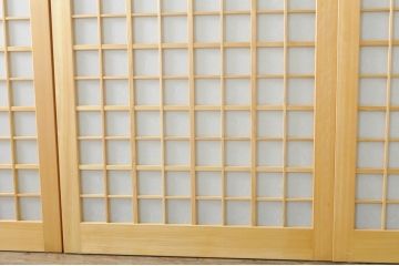 中古　落ち着きのある空間を演出する升目(マス目)の格子入りガラス戸3枚セット(きつね格子、狐格子、格子戸、引き戸、建具)(R-080214)