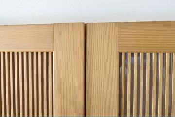 中古　特大　杉材　和の空間を高めるアクリル入り格子戸2枚セット(引き戸、ガラス戸、建具)(R-080215)