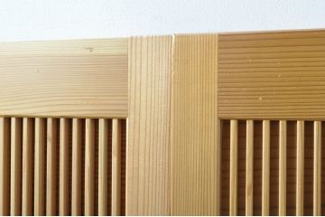 中古　杉材　和の空間を高める格子窓2枚セット(引き戸、格子戸、建具)(R-080216)