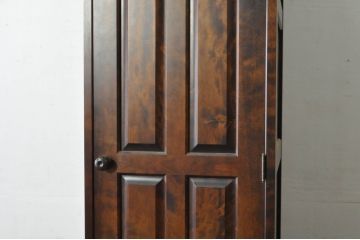 中古　美品　希少モデル　北海道民芸家具　幅狭　細身で取り入れやすい上品な幅狭ワードローブ(洋服タンス、収納棚、ロッカータンス)(R-080219)