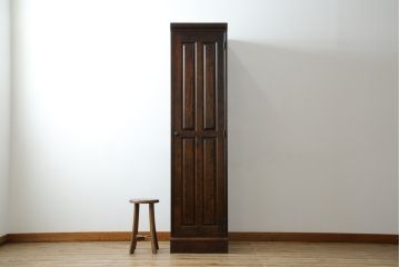 中古　美品　希少モデル　北海道民芸家具　幅狭　細身で取り入れやすい上品な幅狭ワードローブ(洋服タンス、収納棚、ロッカータンス)(R-080219)