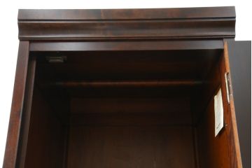 中古　美品　希少モデル　北海道民芸家具　幅狭　細身で取り入れやすい上品な幅狭ワードローブ(洋服タンス、収納棚、ロッカータンス)(R-080219)