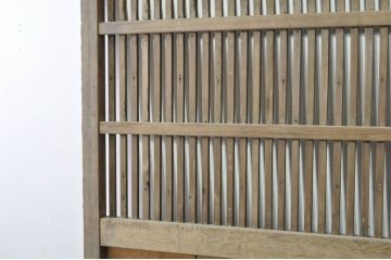 アンティーク建具　松材　時代の流れを感じさせる格子蔵戸1枚(引き戸、玄関戸、格子戸)(R-080220)
