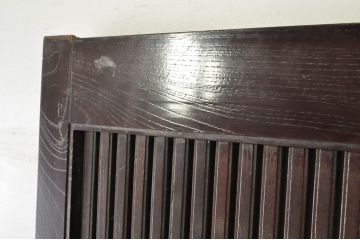 アンティーク建具　上手物!!　富山産　総欅(ケヤキ)材　裏側まで漆塗りの格子蔵戸1枚(引き戸、玄関戸、格子戸)(R-080225)