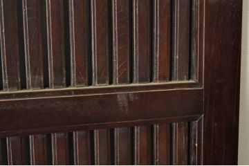 アンティーク建具　上手物!!　富山産　総欅(ケヤキ)材　裏側まで漆塗りの格子蔵戸1枚(引き戸、玄関戸、格子戸)(R-080225)
