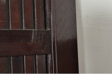 アンティーク建具　上手物!!　富山産　総欅(ケヤキ)材　裏側まで漆塗りの格子蔵戸1枚(引き戸、玄関戸、格子戸)(R-080225)