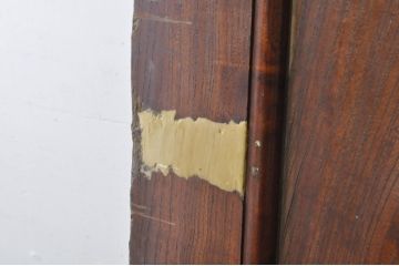 アンティーク建具　上手物!!　新潟産　厚手　総欅(ケヤキ)材　漆塗り　立派な佇まいが存在感抜群の蔵戸1枚(引き戸、玄関戸)(R-080226)