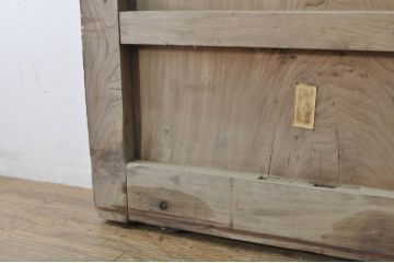 アンティーク建具　上手物!!　新潟産　厚手　総欅(ケヤキ)材　漆塗り　立派な佇まいが存在感抜群の蔵戸1枚(引き戸、玄関戸)(R-080226)