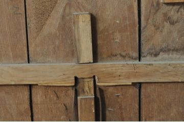 アンティーク建具　時を経た風合いが楽しめる蔵戸1枚(引き戸、玄関戸)(R-080231)