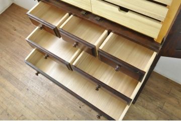 中古　美品　北海道民芸家具　たっぷり収納できる背の高い和タンス(和箪笥、引き出し、着物箪笥、衣装箪笥、チェスト)(R-080234)
