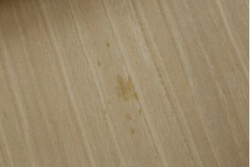 中古　展示品　未使用品　四国・高松　飛鳥欅箪笥　艶やかな朱色が魅力的な箪笥ローボード(引き出し、ローチェスト、リビングボード、テレビボード、テレビ台)(R-080239)