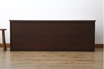 中古　展示品　未使用品　四国・高松　飛鳥欅箪笥　艶やかな朱色が魅力的な箪笥ローボード(引き出し、ローチェスト、リビングボード、テレビボード、テレビ台)(R-080239)