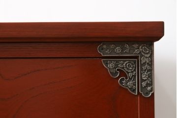 中古　展示品　未使用品　四国・高松　飛鳥欅箪笥　艶やかな朱色が魅力的な箪笥ローチェスト(和たんす、衣装タンス、収納箪笥、引き出し、ローボード、テレビ台、TVボード)(R-080240)