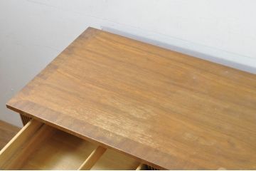 中古　DREXEL HERITAGE(ドレクセルヘリテイジ)　FRANCESCA(フランチェスカ)シリーズ　堂々とした重厚な佇まいが魅力のサイドボード(サイドチェスト、サイドキャビネット、リビングボード)(R-080242)