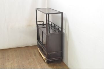 中古　伝統工芸品　大阪唐木指物　中澤唐木　好斎作　紫檀(シタン)材　漆塗り　琳派の群鶴を描いた蒔絵入りの脚付き飾り棚(茶棚、茶箪笥、茶タンス、収納棚、戸棚、サイドキャビネット)(定価約165万円)(R-080243)