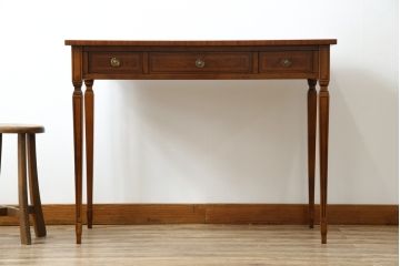 中古　イタリア　輸入家具　凛とした佇まいが美しい象嵌入りのデスク(コンソールテーブル、平机、ワークデスク、在宅用、在宅ワーク用)(R-080244)