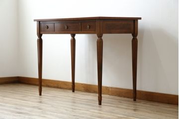 中古　イタリア　輸入家具　凛とした佇まいが美しい象嵌入りのデスク(コンソールテーブル、平机、ワークデスク、在宅用、在宅ワーク用)(R-080244)
