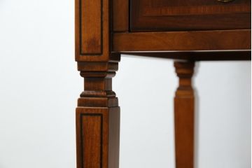 中古　イタリア　輸入家具　凛とした佇まいが美しい象嵌入りのデスク(コンソールテーブル、平机、ワークデスク、在宅用、在宅ワーク用)(R-080244)