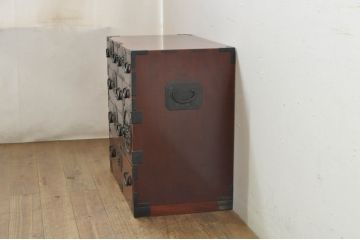 和製ビンテージ　美品!!　最高級!!　手打ち金具　三方欅(ケヤキ)材　意匠を凝らした金具が上質な雰囲気を醸し出す仙台小箪笥(仙台箪笥、和たんす、衣装タンス、整理箪笥、収納箪笥、サイドチェスト、引き出し、ヴィンテージ)(R-080247)