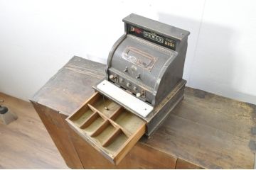 和製アンティーク　国松商會　レトロなデザインが雰囲気を高める木製のレジスター(キャッシャー、ディスプレイ、店舗什器)(R-080249)