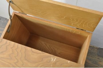 和製ビンテージ　欅(ケヤキ)材　小ぶりながらも収納力のある縦型収納付き和風小引き出し(小箪笥、チェスト、和タンス、収納箪笥、整理箪笥、小物収納、卓上収納、ヴィンテージ)(R-080261)