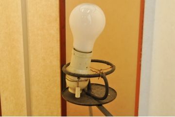 アンティーク照明　根来塗り(ねごろぬり)　朱色が空間のアクセントになる行灯(行燈、丸行灯、スタンドライト、間接照明、フロアスタンド)(R-080262)