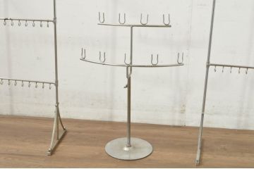 和製ビンテージ　ドライフラワーやアクセサリーを吊るしても素敵なフック付きディスプレイスタンド3点セット(ハンガーラック、ディスプレイラック、店舗什器、ヴィンテージ)(R-080264)