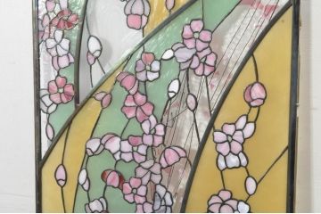 中古　高級品!　ステンドグラス制作工房　ステンドグラスバロック社　職人手作り　美しい色彩のステンドグラス1枚(明り取り、明かり取り、窓)(製作費約150万円)(R-080273)