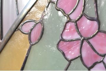中古　高級品!　ステンドグラス制作工房　ステンドグラスバロック社　職人手作り　美しい色彩のステンドグラス1枚(明り取り、明かり取り、窓)(製作費約150万円)(R-080273)