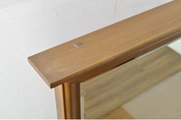 中古　美品　職人手作りオーダー家具　上品な佇まいの横浜ダニエル風壁掛けミラー(壁掛け鏡、ウォールミラー)(R-080279)