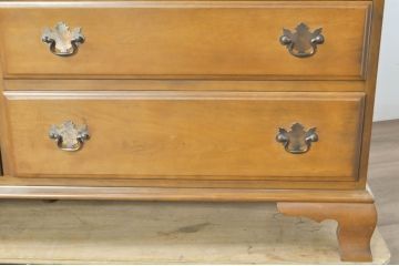 中古　美品　職人手作りオーダー家具　上品な佇まいの横浜ダニエル風チェスト(引き出し、サイドボード、整理箪笥、収納箪笥)(R-080280)