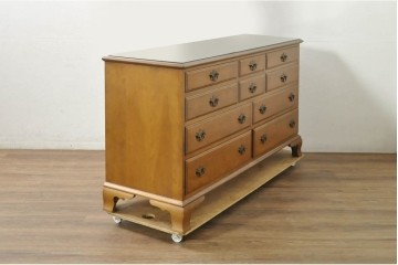 中古　美品　職人手作りオーダー家具　上品な佇まいの横浜ダニエル風チェスト　(R-080280)
