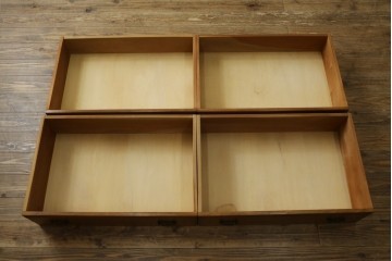 中古　美品　職人手作りオーダー家具　上品な佇まいの横浜ダニエル風チェスト　(R-080280)