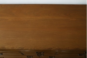中古　美品　職人手作りオーダー家具　上品な佇まいの横浜ダニエル風チェスト　(R-080280)