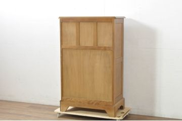 中古　職人手作りオーダー家具　クラシカルな雰囲気漂う上品なチェスト(引き出し、洋服タンス)(R-080281)