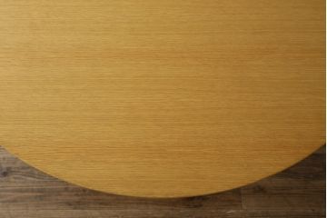 中古　美品　arflex(アルフレックス)　ステーションチェントロ(STATION CENTRO)　洗練されたモダンデザインが魅力的なダイニングテーブル(定価約45万円)(ラウンドテーブル、丸テーブル、食卓)(R-080284)
