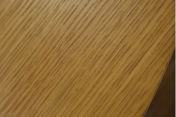 中古　美品　arflex(アルフレックス)　ステーションチェントロ(STATION CENTRO)　洗練されたモダンデザインが魅力的なダイニングテーブル(定価約45万円)(ラウンドテーブル、丸テーブル、食卓)(R-080284)