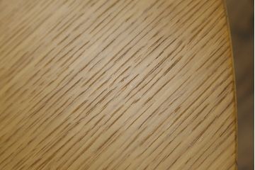 中古　美品　arflex(アルフレックス)　ステーションチェントロ(STATION CENTRO)　洗練されたモダンデザインが魅力的なダイニングテーブル(定価約45万円)(ラウンドテーブル、丸テーブル、食卓)(R-080284)