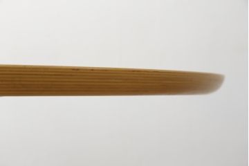 中古　美品　arflex(アルフレックス)　ステーションチェントロ(STATION CENTRO)　洗練されたモダンデザインが魅力的なダイニングテーブル(定価約45万円)(ラウンドテーブル、丸テーブル、食卓)(R-080284)