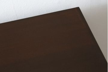中古　美品　軽井沢彫り　隅々まで施された桜の彫りが美しい収納棚(本棚、キャビネット、サイドキャビネット、食器棚、飾り棚、戸棚)(R-080288)