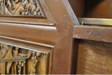 アジアンビンテージ　総彫り　職人技が光る!細部まで施された彫刻が目を惹くビューロー(ワークデスク、簿記机、ライティングビューロ、引き出し、ヴィンテージ)(R-080295)