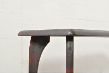 和製ビンテージ　牡丹の彫刻が上品な根来塗り風の飾り棚(茶棚、あけぼの塗り、違い棚、収納棚、ヴィンテージ)(R-080303)