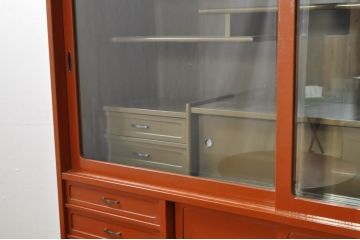 中古　超美品!!　特注!!　最上物!!　内部まで漆塗り　朱塗　布目塗り　漆の味のある風合いが目を引く茶タンス(茶箪笥、茶棚、飾り棚、収納棚、戸棚、引き出し)(製作費約300万円)(R-080306)