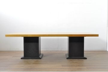 中古　ブランド家具　特注　オーダー品　天板極厚　タモ材　無垢　ブラックとナチュラルカラーのコントラストが素敵な組み立て式収納付きの特大テーブル(ダイニングテーブル、4人掛け、6人掛け、作業台、食卓、店舗什器)(定価約70万円)(R-080307)