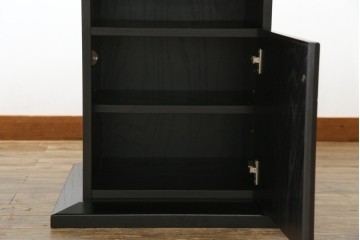 中古　ブランド家具　特注　オーダー品　天板極厚　タモ材　無垢　ブラックとナチュラルカラーのコントラストが素敵な組み立て式収納付きの特大テーブル　定価約70万円相当　(R-080307)