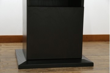 中古　ブランド家具　特注　オーダー品　天板極厚　タモ材　無垢　ブラックとナチュラルカラーのコントラストが素敵な組み立て式収納付きの特大テーブル　定価約70万円相当　(R-080307)