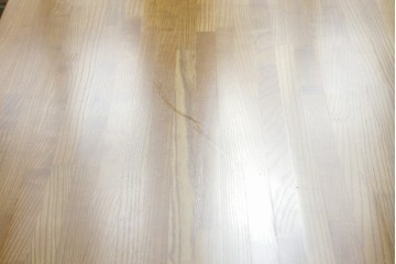 中古　ブランド家具　特注　オーダー品　天板極厚　タモ材　無垢　ブラックとナチュラルカラーのコントラストが素敵な組み立て式収納付きの特大テーブル　定価約70万円相当　(R-080307)